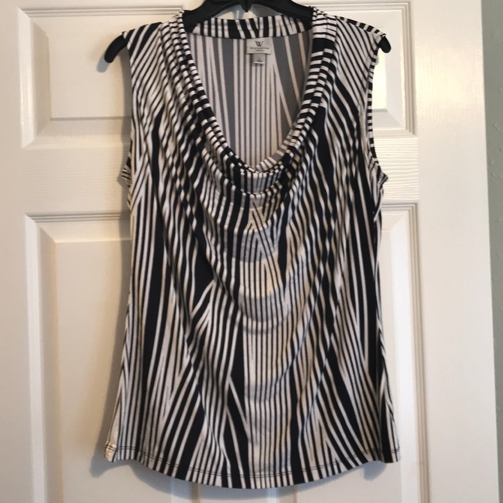 Black and White Sleeveless Top